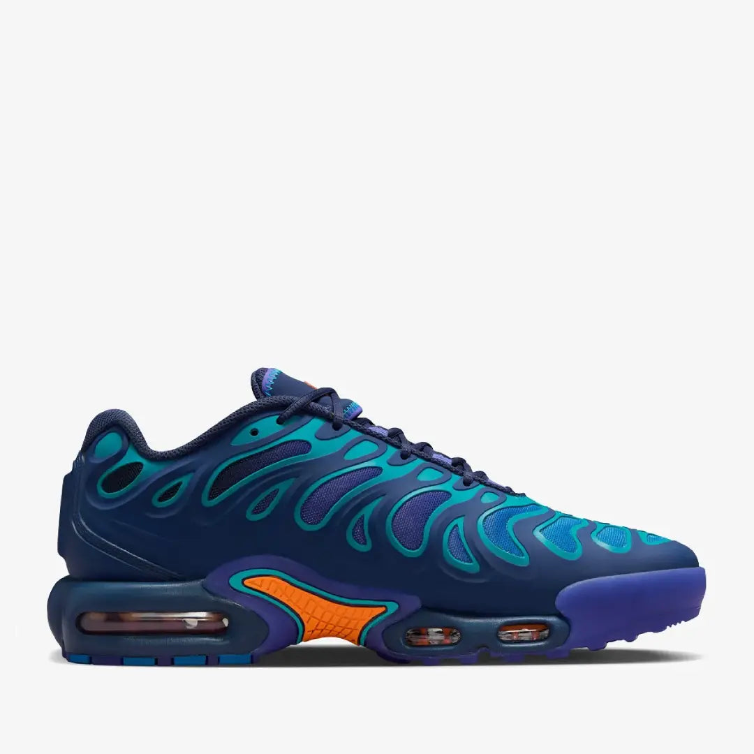 Nike TN Drift Midnight Navy patike – prednji ugao i detalji gornjišta