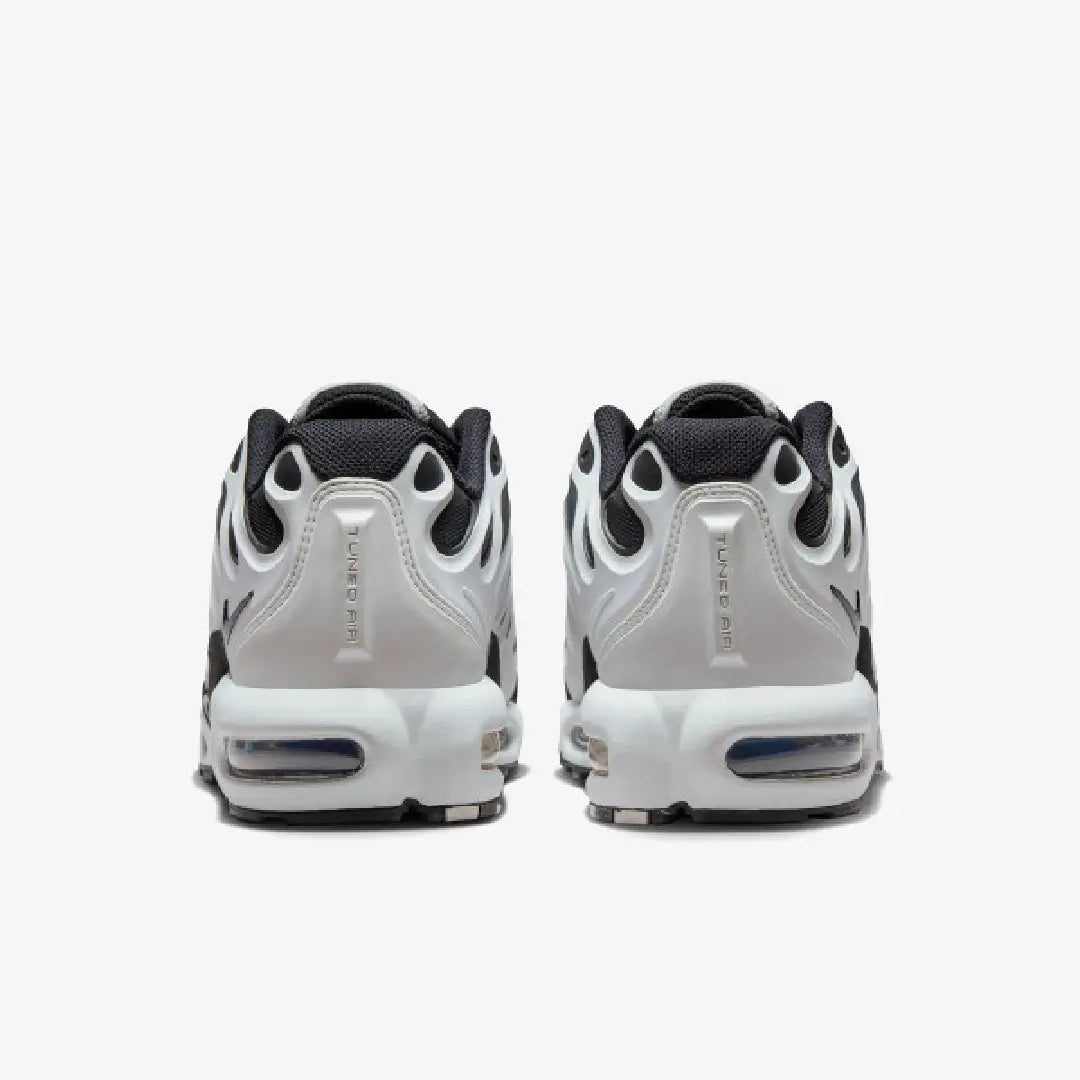 Nike TN Drift Summit White/Black patike – prikaz đona i Air amortizacije