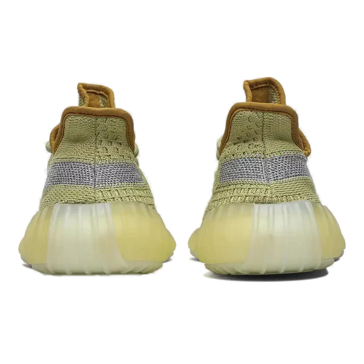 Yeezy Boost 350 V2 Marsh patike - fotografija 3