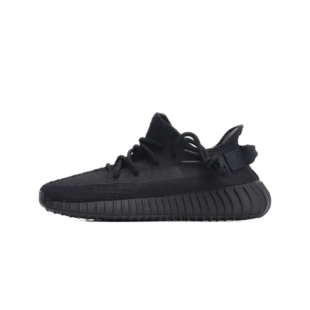 Yeezy Boost 350 V2 Onyx naslovna poravnata